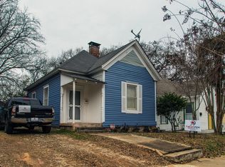 1098 Center St NW, Atlanta, GA 30318