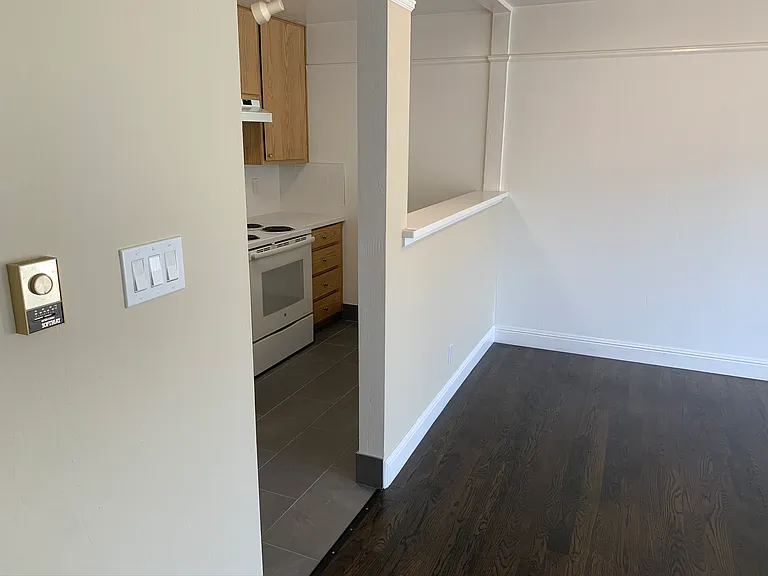 575 Cole St #201 — Photo 6