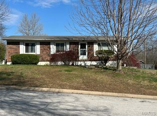 35 Cherokee Trl, Hannibal, MO