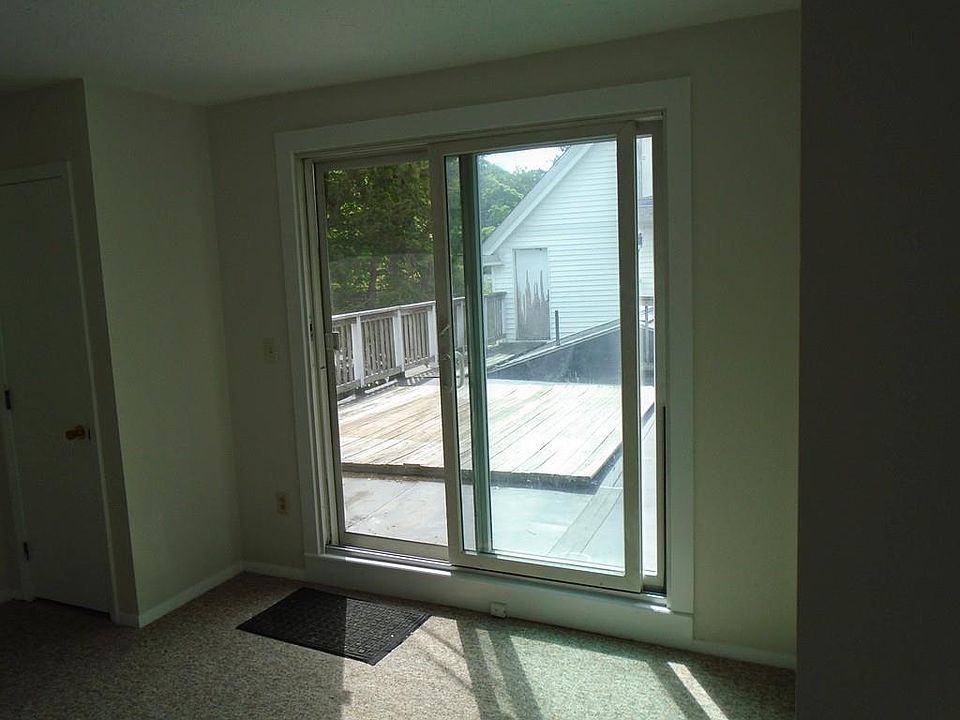 1st image of 12 Mechanic St Unit 4