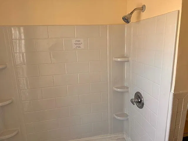 2 bed, 1.5 bath, 1000 sqft, $1,900 — Photo 3