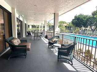 1256 S Military Trl APT 923, Deerfield Beach, FL 33442