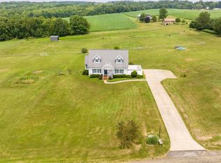 116 Country Lane Rd, Butler, PA 16001
