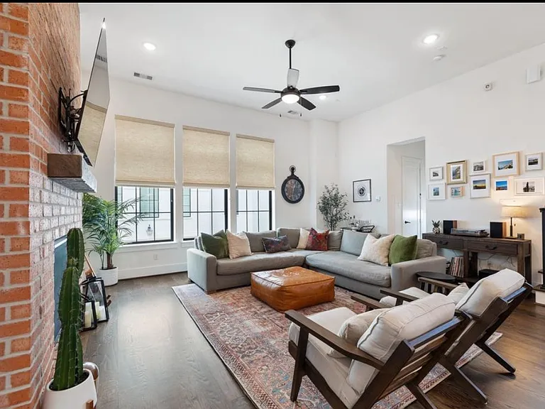 5326 Chandler St — Photo 10