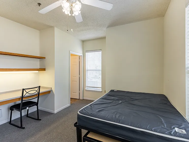 Cape Trails Apartments — Photo 9