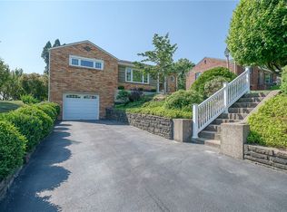 4297 Reece Dr, Pittsburgh, PA 15227