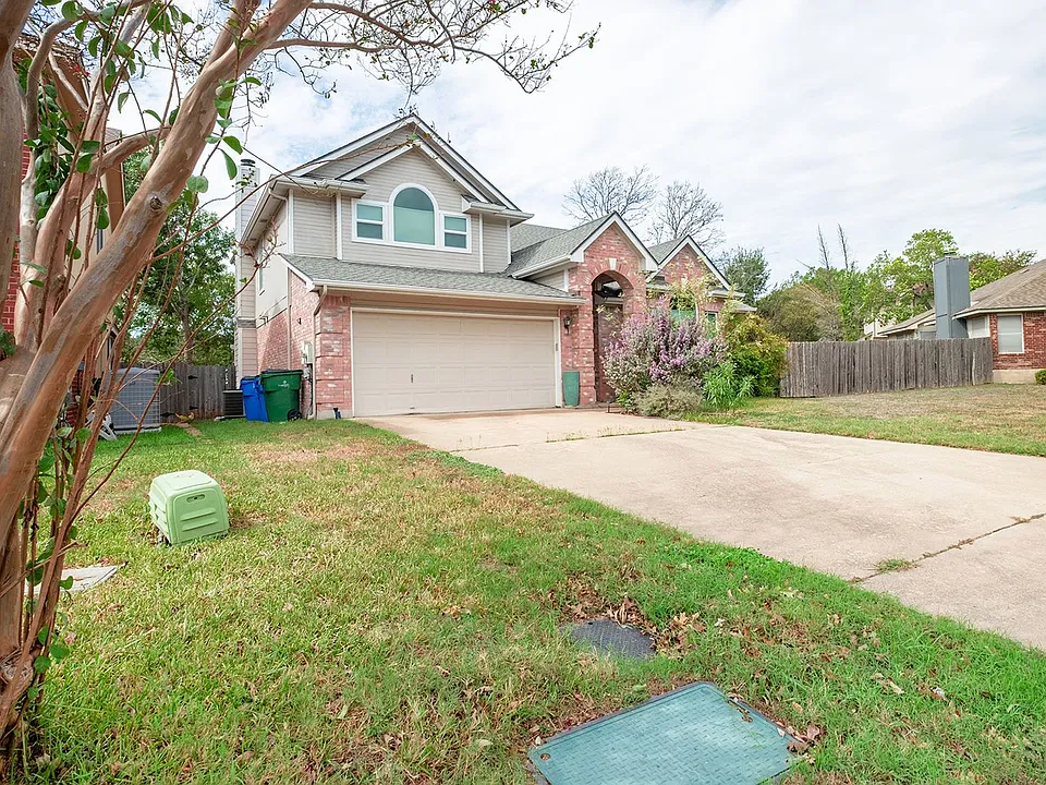 17204 Village Glen Rd