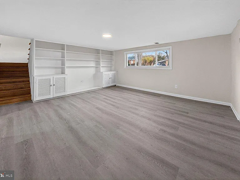 9902 Carnegie Ter — Photo 15