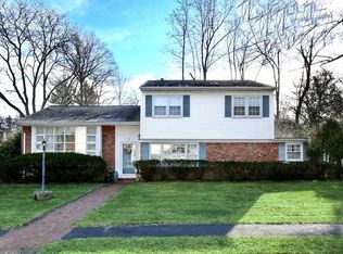 22 Memorial Rd, West Caldwell, NJ 07006