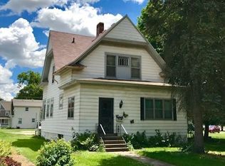 315 N 11th St, Rochelle, IL 61068