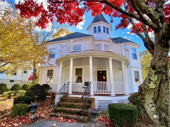 308 Harris Ave, Woonsocket, RI 02895