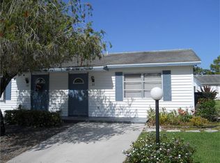 31 Pinewood Blvd, Lehigh Acres, FL 33936