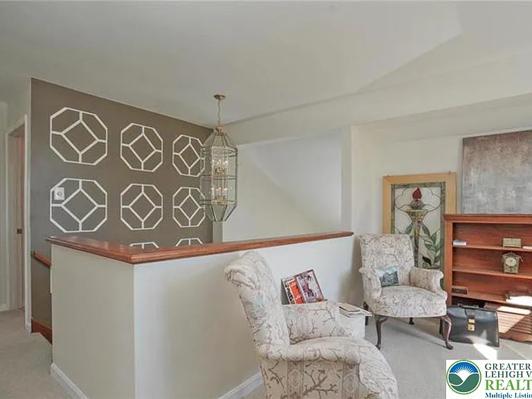 1319 Shady Ln — Photo 46