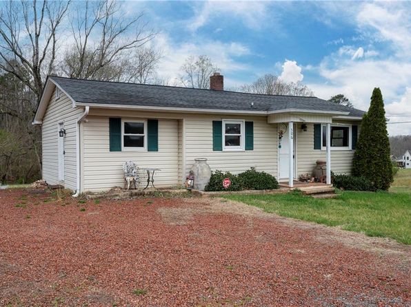 306 Plemmons Rd, Lewisville, NC 27023