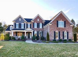 305 Hickory Bark Ct, Waxhaw, NC 28173