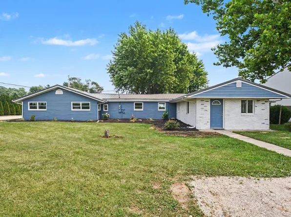 12788 N Bishop Rd, Syracuse, IN 46567