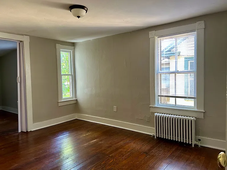 615 S Braddock St — Photo 6