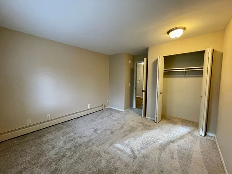 Oak Valley Apartments — Photo 48