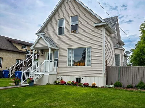 134 9th AVENUE W, Melville, SK S0A 2P0
