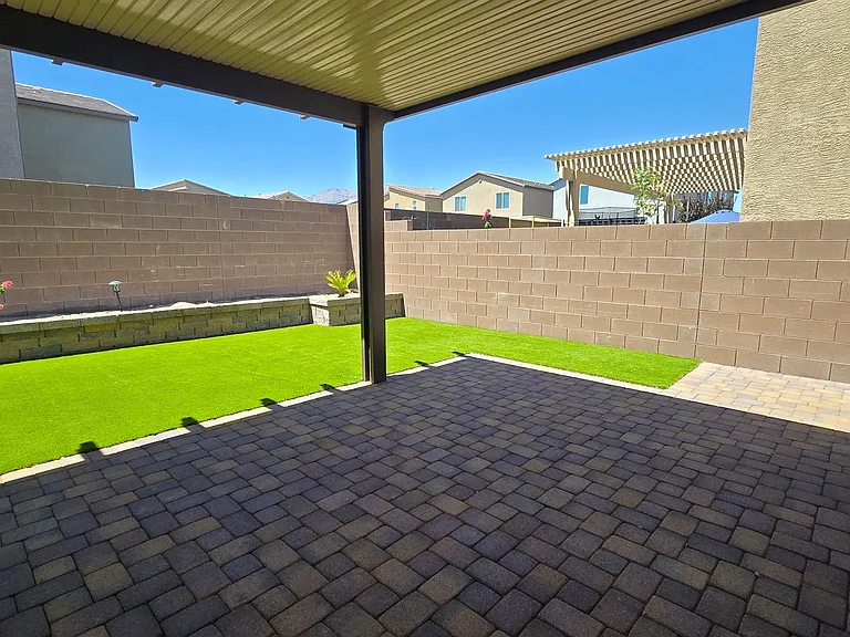 7647 Duran Harbor Ln — Photo 61