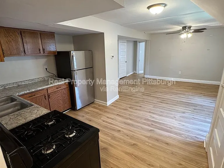 173 Princeton Ave #4 — Photo 2