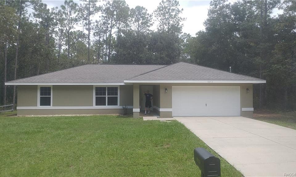 1st image of 10215 N Biscayne Dr