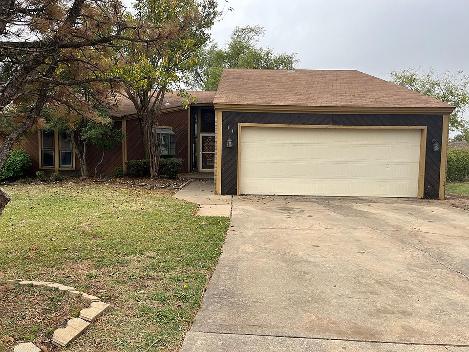 1st image of 14 Alexis Ct