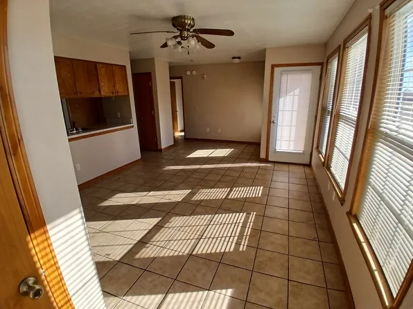 2200 N Electra St #117, Sayre, OK 73662