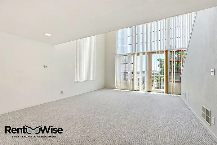 68 McCoppin St #7 — Photo 4