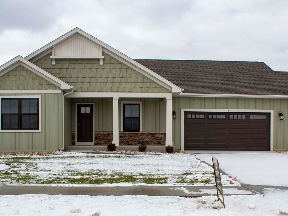 1st image of 1207 Camelot Dr