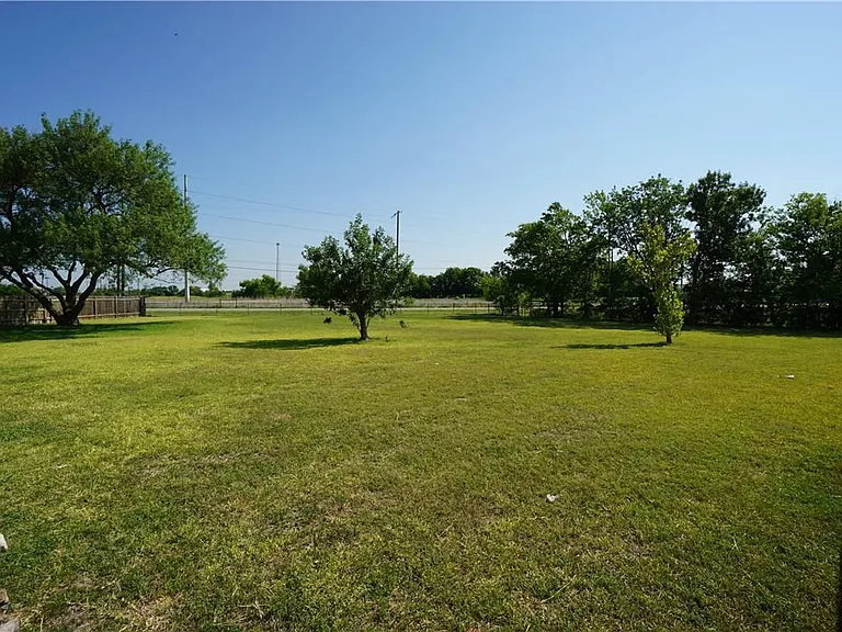 112 Creekside Dr — Photo 19