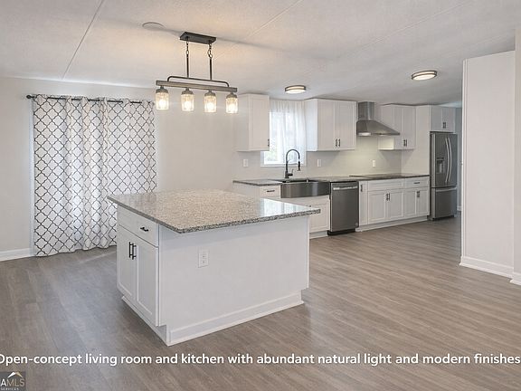 2nd image of 215 Malcom Ln