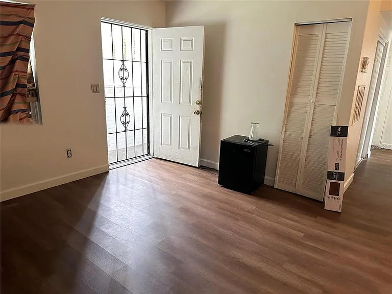 107 Dellwood Dr — Photo 3