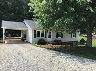 158 Hunter Creek Rd, Lexington, NC 27292