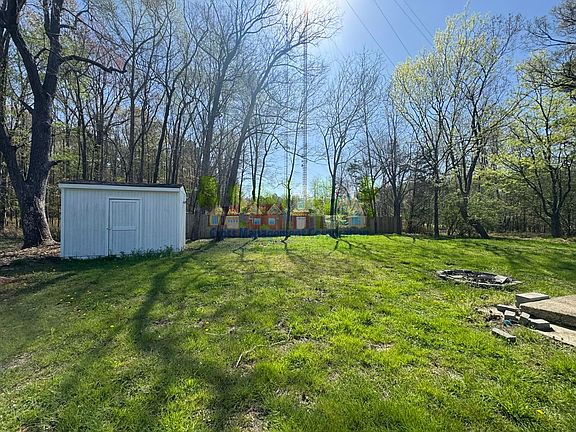2nd image of 3732 Nansemond Pkwy