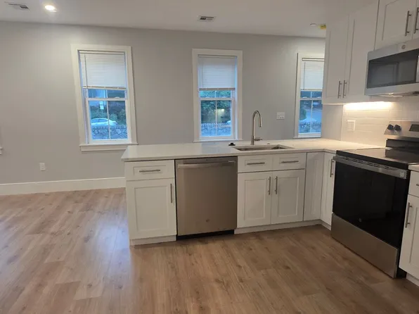 124 Kenrick St, Brighton, MA