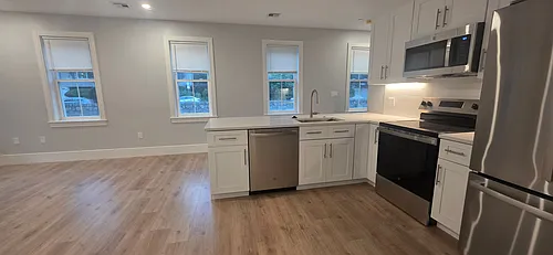 124 Kenrick St #60 Photo 1