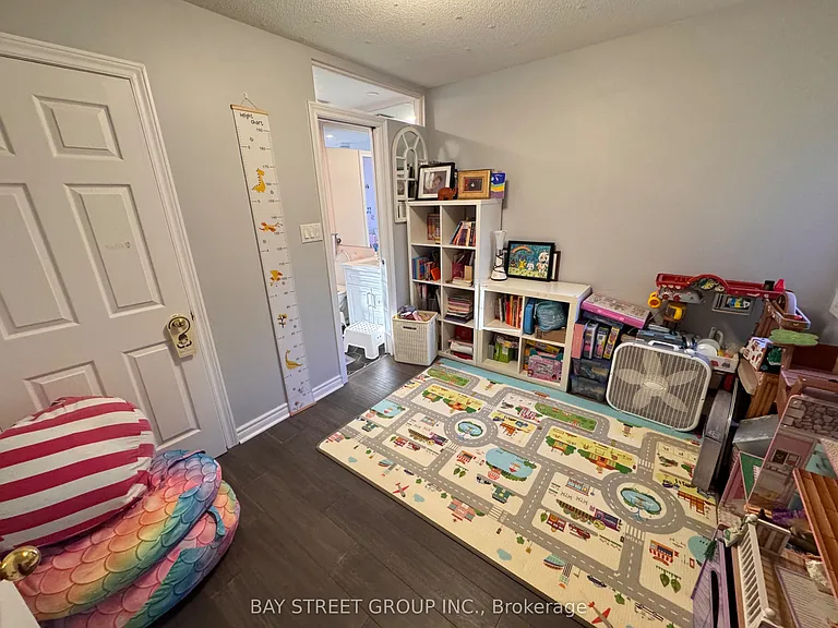 2118 Erin Gate Blvd — Photo 16