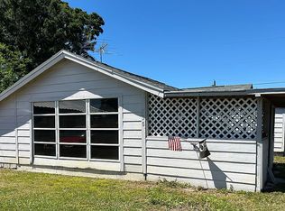 730 Stremma Rd, Largo, FL 33770