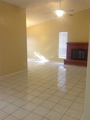 2nd image of 3911 W Christy Dr