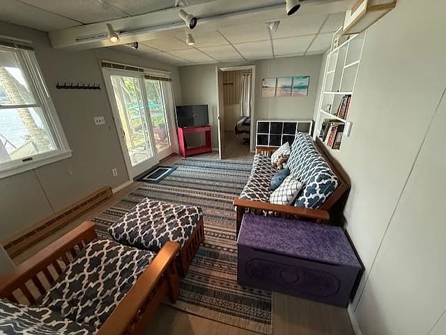 41 N Shore Rd — Photo 10