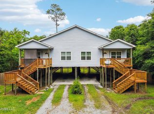 6086 E Benton St, Bay Saint Louis, MS 39520