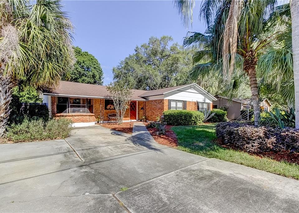 1st image of 4903 Bay Crest Dr