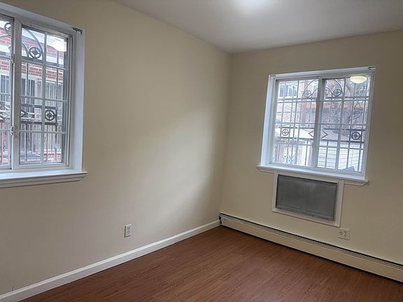 5th image of 6543 110th St APT 1