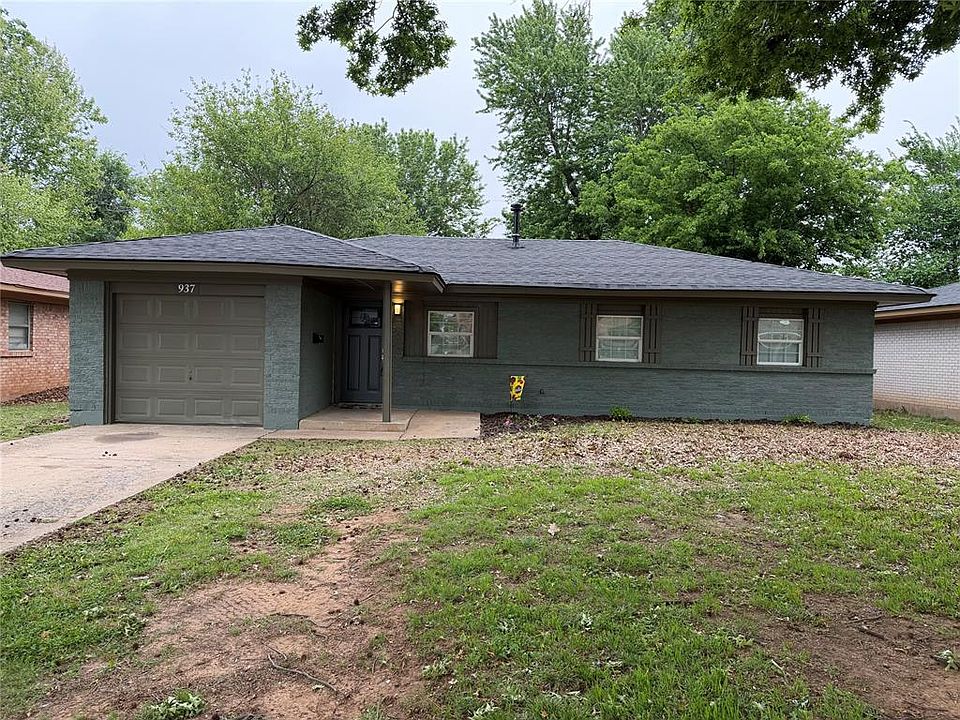 1st image of 937 Brown Dr