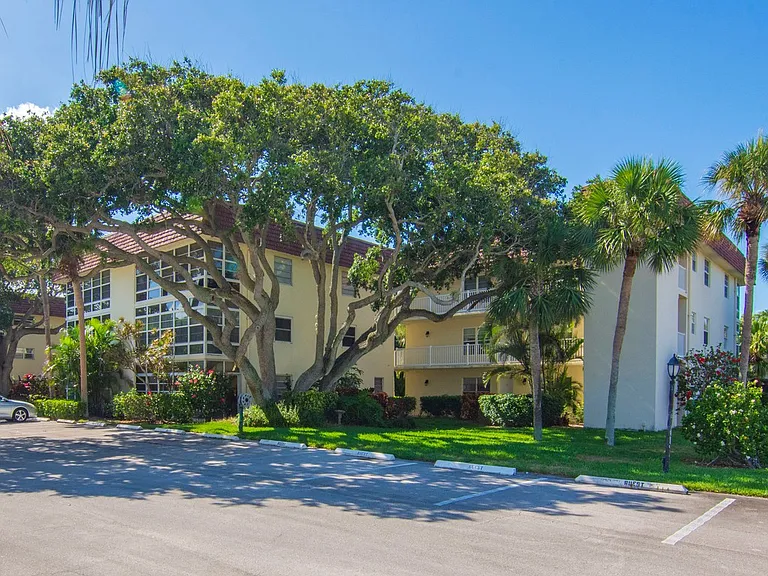 5400 Highway A1A #C6 — Photo 41