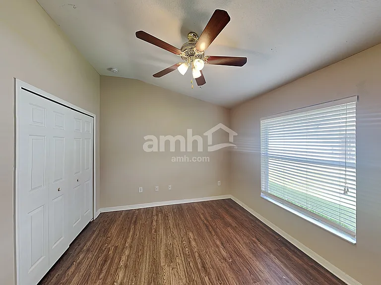 25815 Crippen Dr — Photo 12