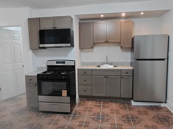 1253 N Harding Ave, Chicago, IL 60651