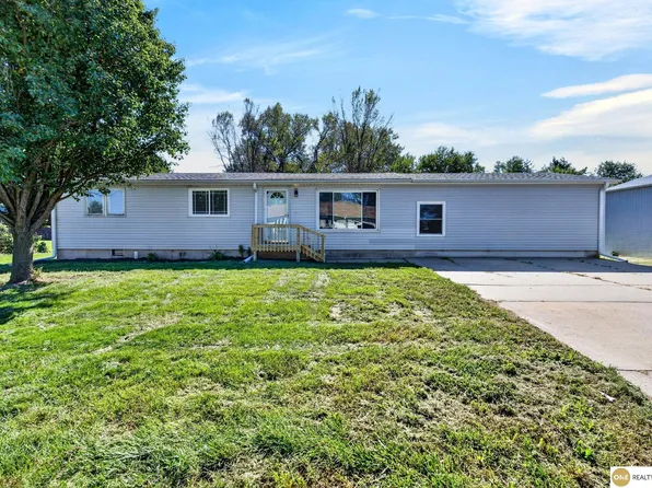 1131 E 9th St, North Bend, NE 68649