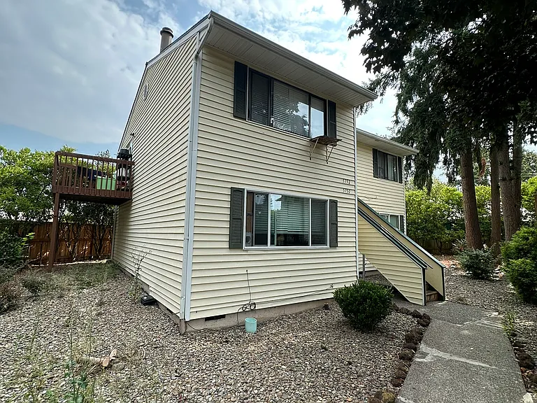 5752 SW Main Ave #5752 — Photo 12